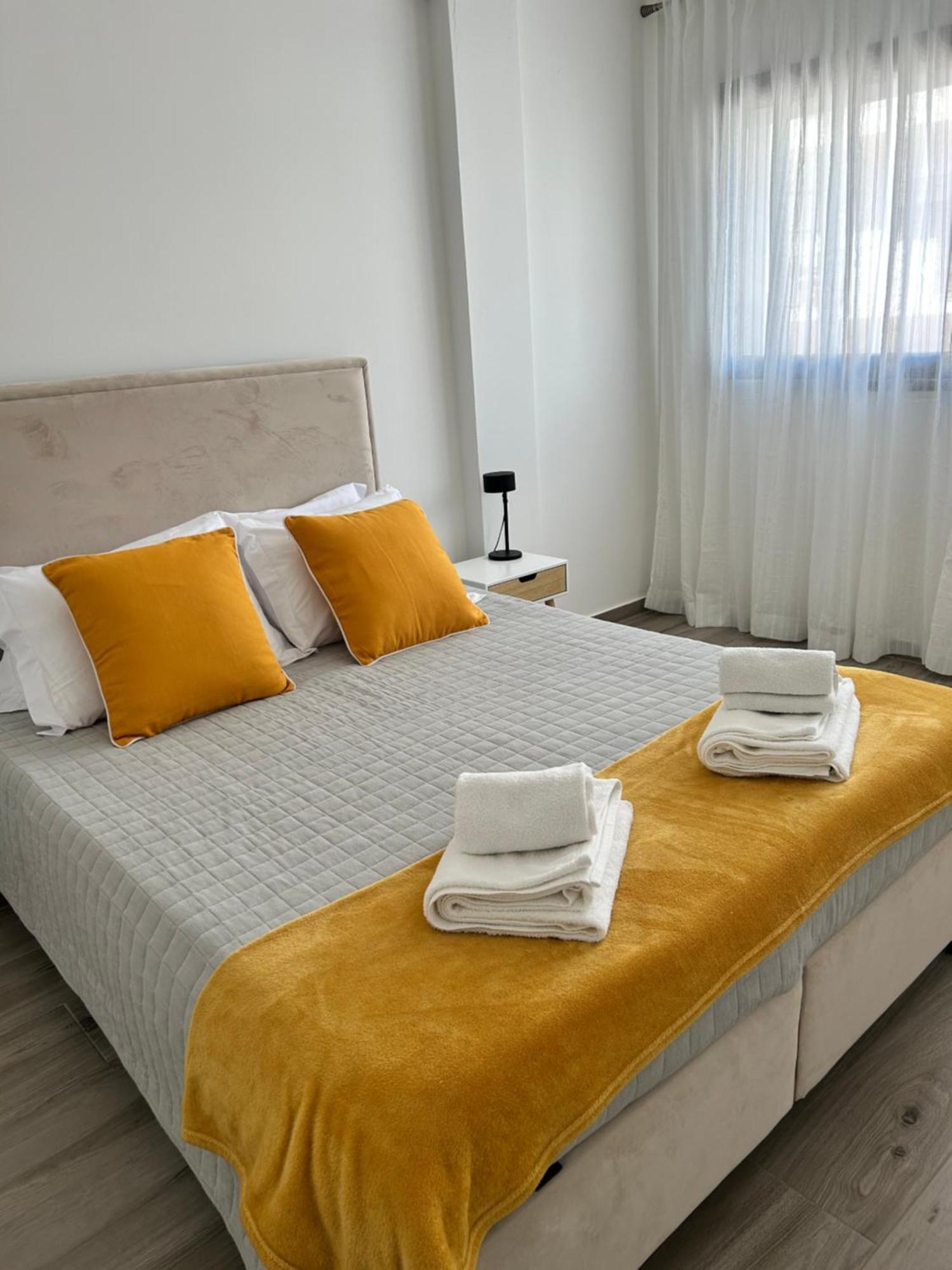 My Beach'S Apartments Poente นาซาเร ภายนอก รูปภาพ